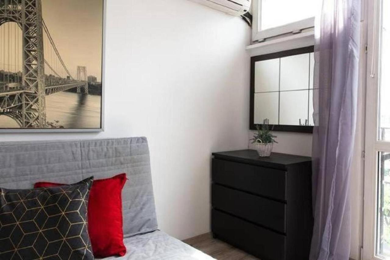 Golden Apartments - City Center - Jpii20 바르샤바 외부 사진